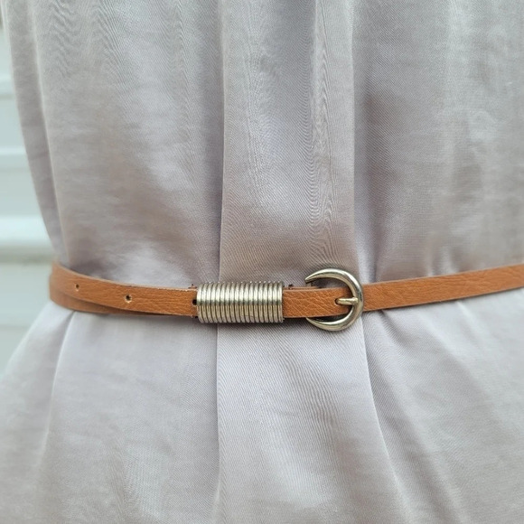 NWT H&M Sheath Dress Women Taupe Gray Satin Knee Length Cap Sleeves Belted sz 6 - Picture 8 of 15